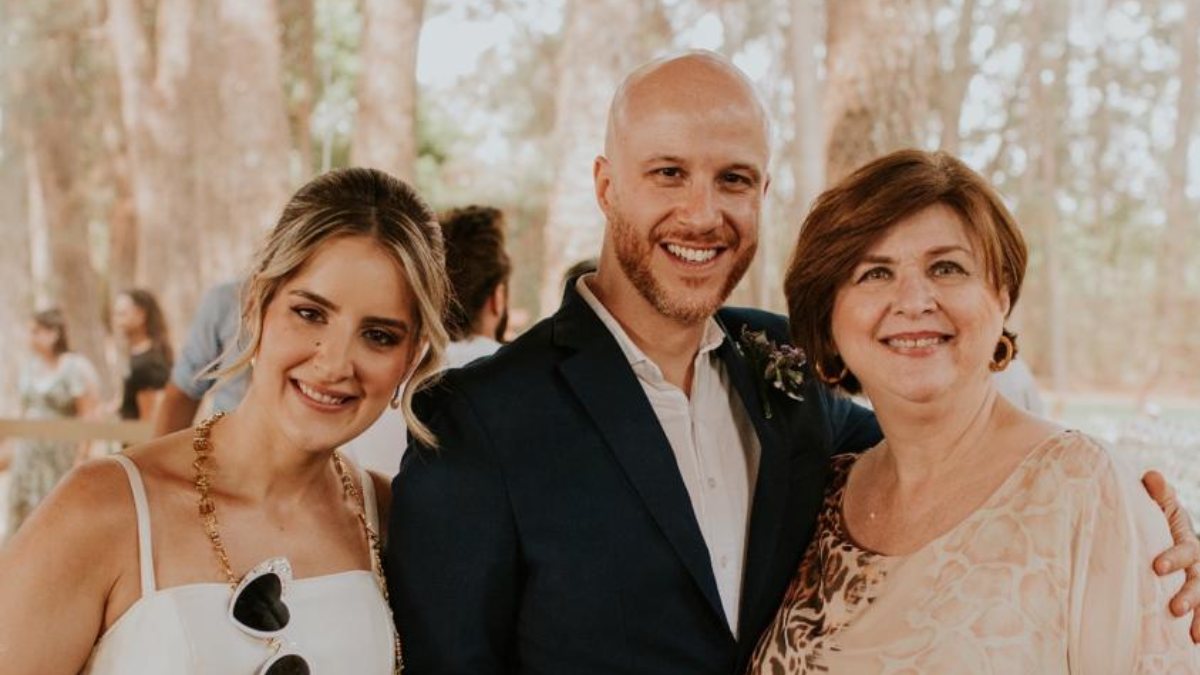 Cerimonialista recomendando o Buffet Black Tie para casamento de alto padrão em Ribeirão Preto.