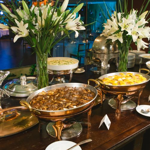 Buffet preparado para o Réveillon
