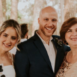 Cerimonialista recomendando o Buffet Black Tie para casamento de alto padrão em Ribeirão Preto.